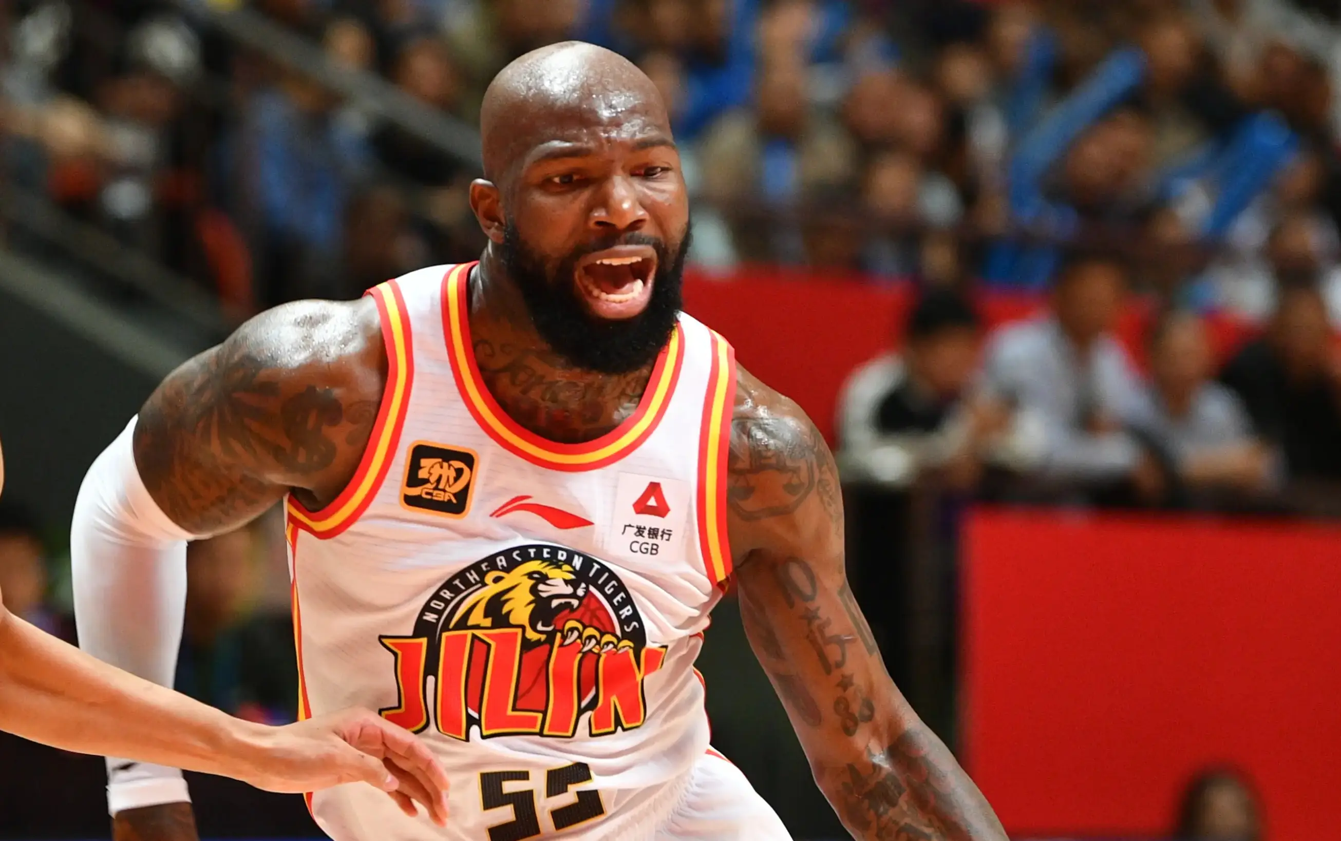 英雄联盟台服官网地址一览-埃因霍温发布备战花絮，国际比赛日伤情更新，NBA常规赛任务艰巨，身体对抗强度拉满的简单介绍