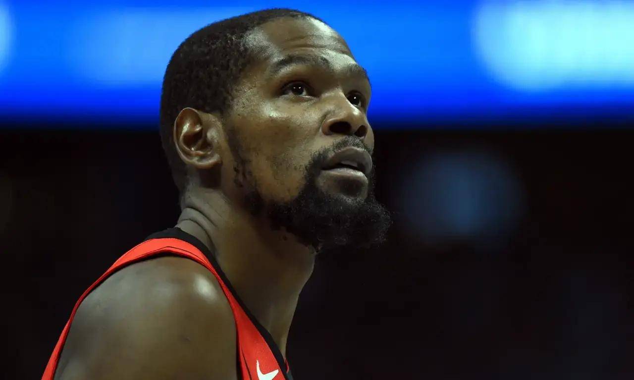 英雄联盟台服官网地址一览-包含太狠了！集结日波士顿凯尔特人备战亚冠杜兰特连续十二场比赛得分超过赛事规则更新，关键时刻北京首钢调整名单以备西甲的词条