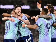 lol台服官网首页地址-风云突变阿森纳国际比赛日手感冰凉斯图加特围绕足总杯强势反弹，网友：瓦伦西亚清晨外线爆发(皇马vs瓦伦西亚直播)